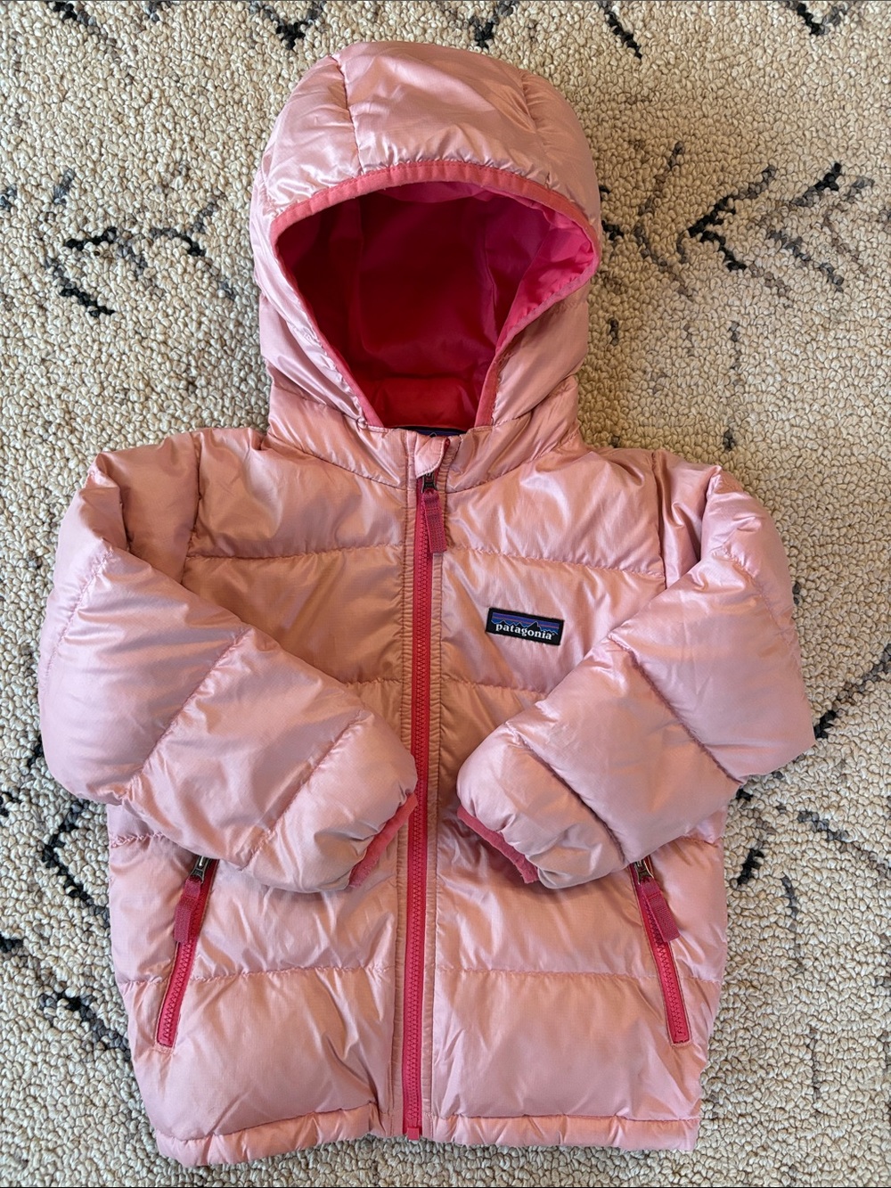 Patagonia kids high loft, puffer jacket (3T) EUC